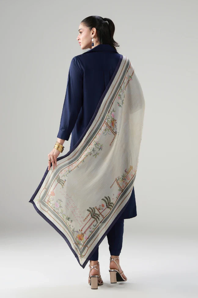 Aangan (Belonging) - Scarf - Image 3