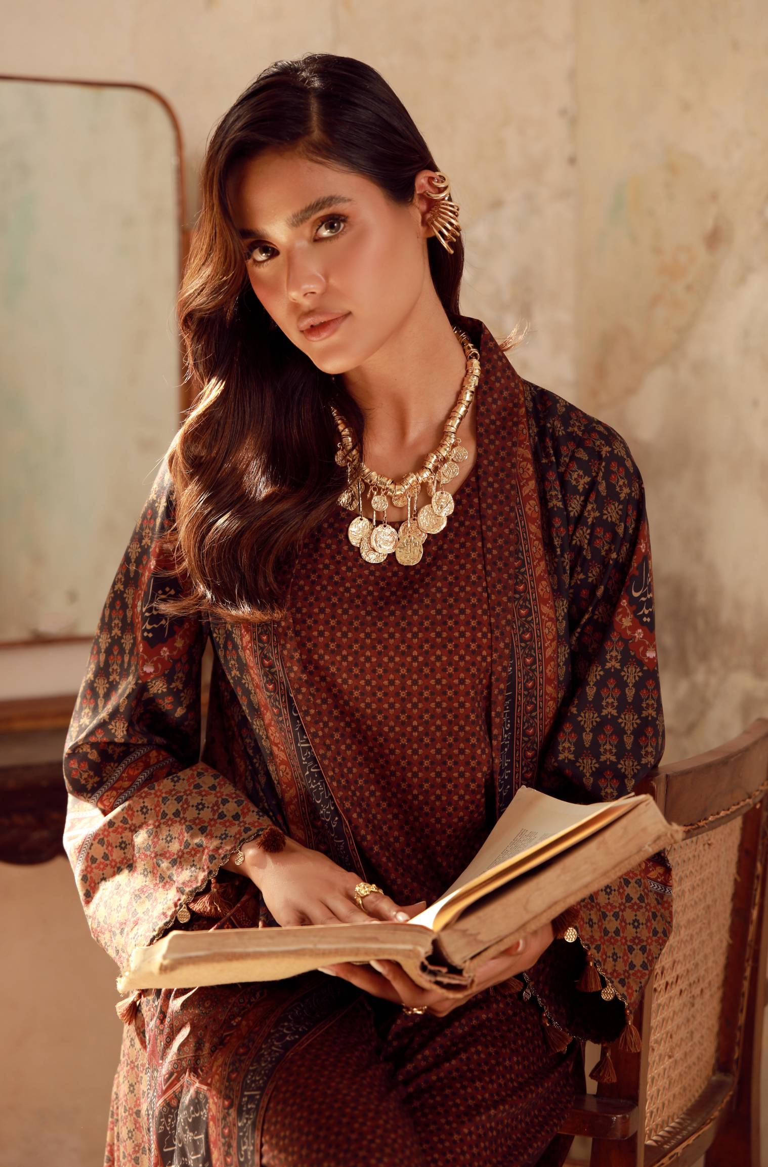 Dastak (Knock) Shrug - Image 5