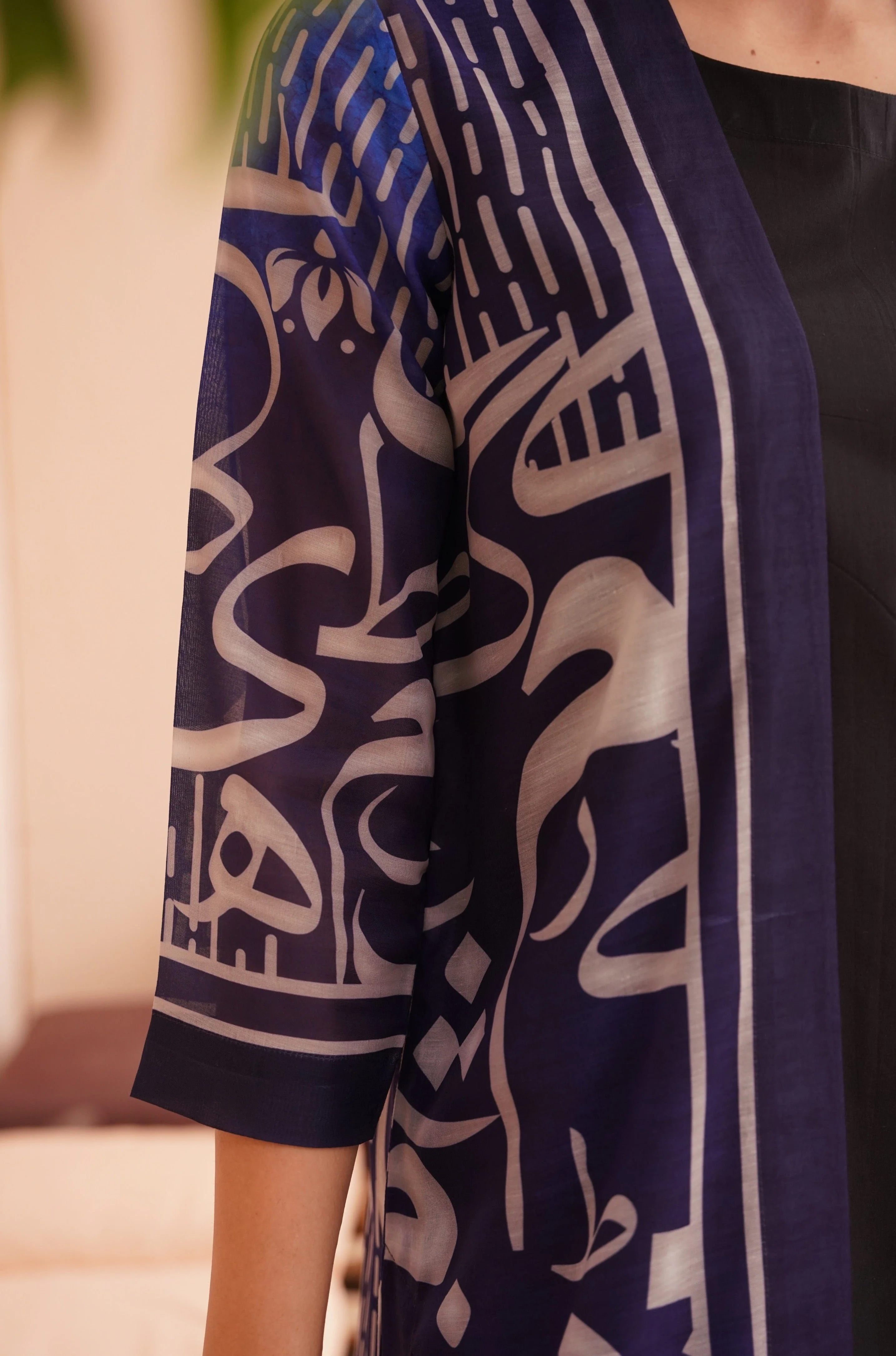 Huroof (Arabic Letter) - Shaded Blue Shrug - Image 6