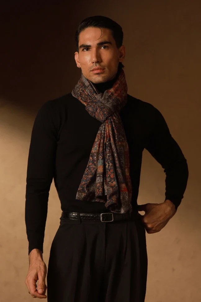 Izhaar (Confession) Velvet Stole - Image 3