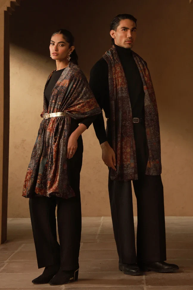 Izhaar (Confession) Velvet Stole - Image 9