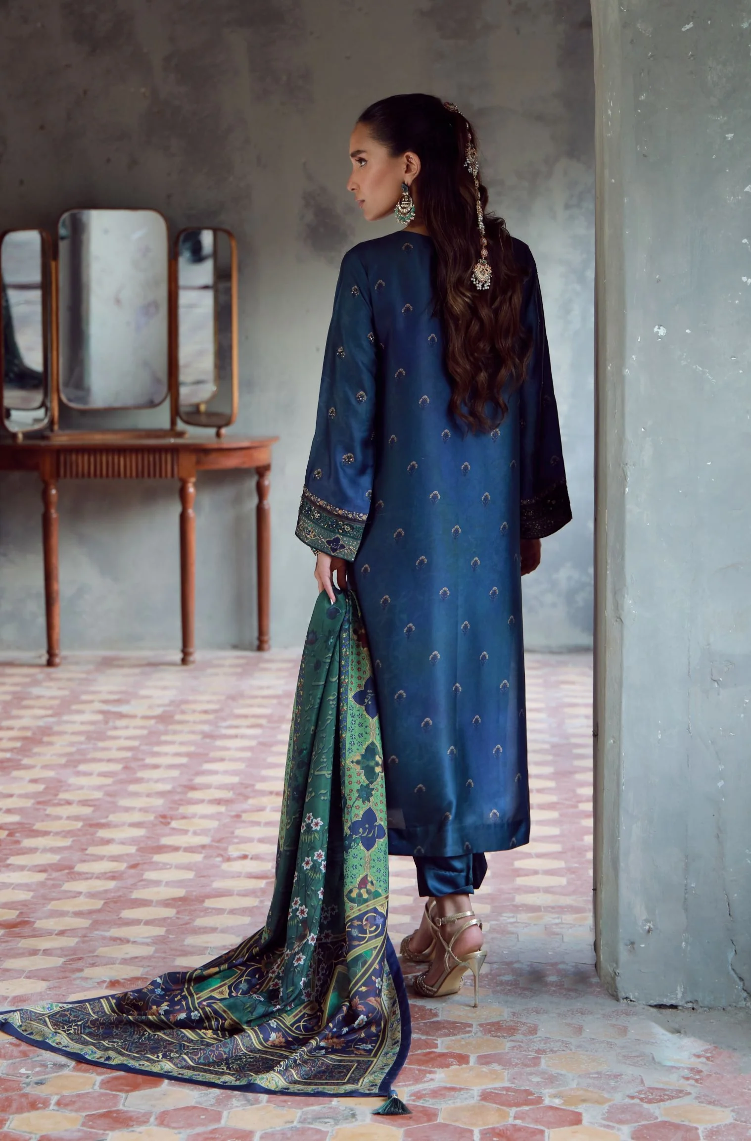 Naina (Soulful Gaze) Set - Image 3