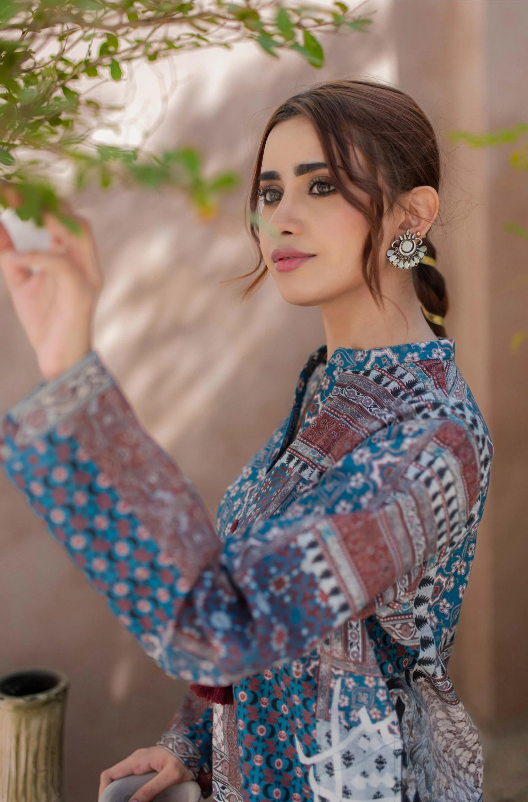 Saqafat (Culture) - Blue & Maroon Kurta - Image 5