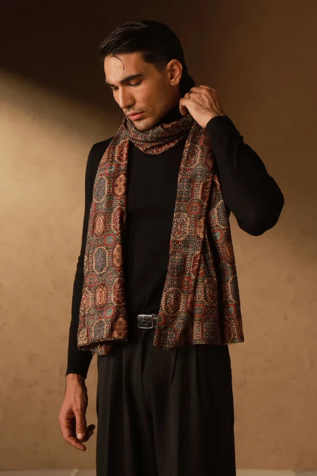 Sarfarosh (Fearlessly Devoted) Velvet Stole - Image 8