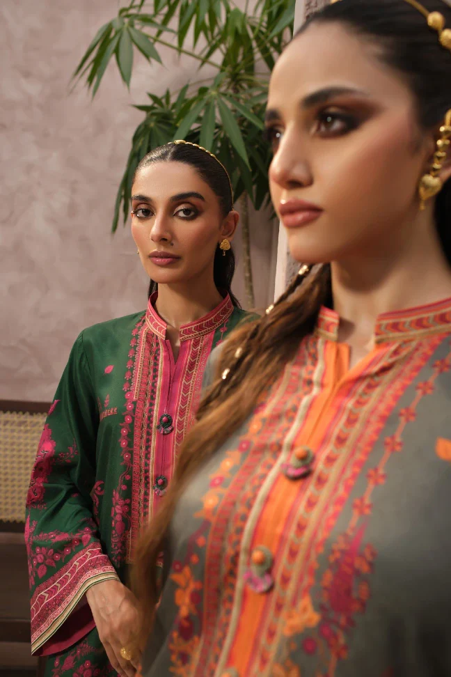 Zaib (Grace) Co-Ord Set - Green & Magenta - Image 10