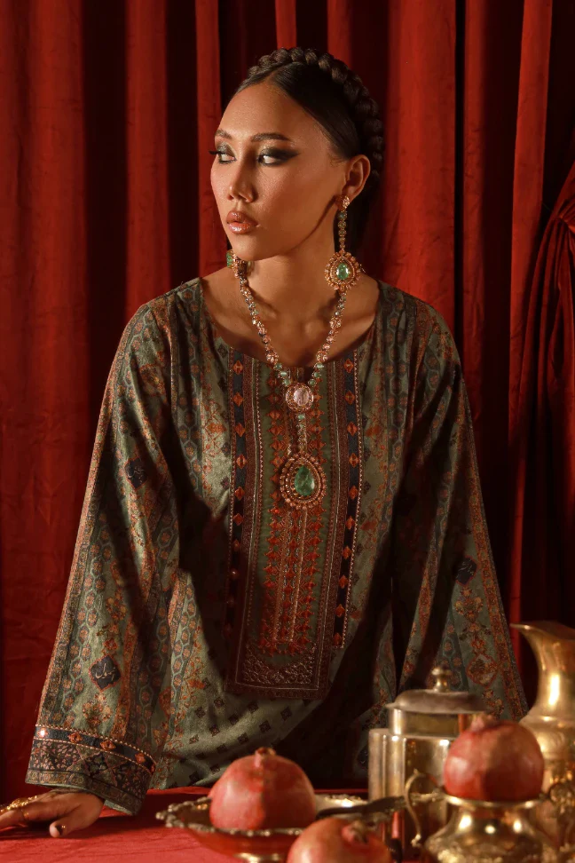 Zebunnisa (Beautiful Woman) Set - Green - Image 4