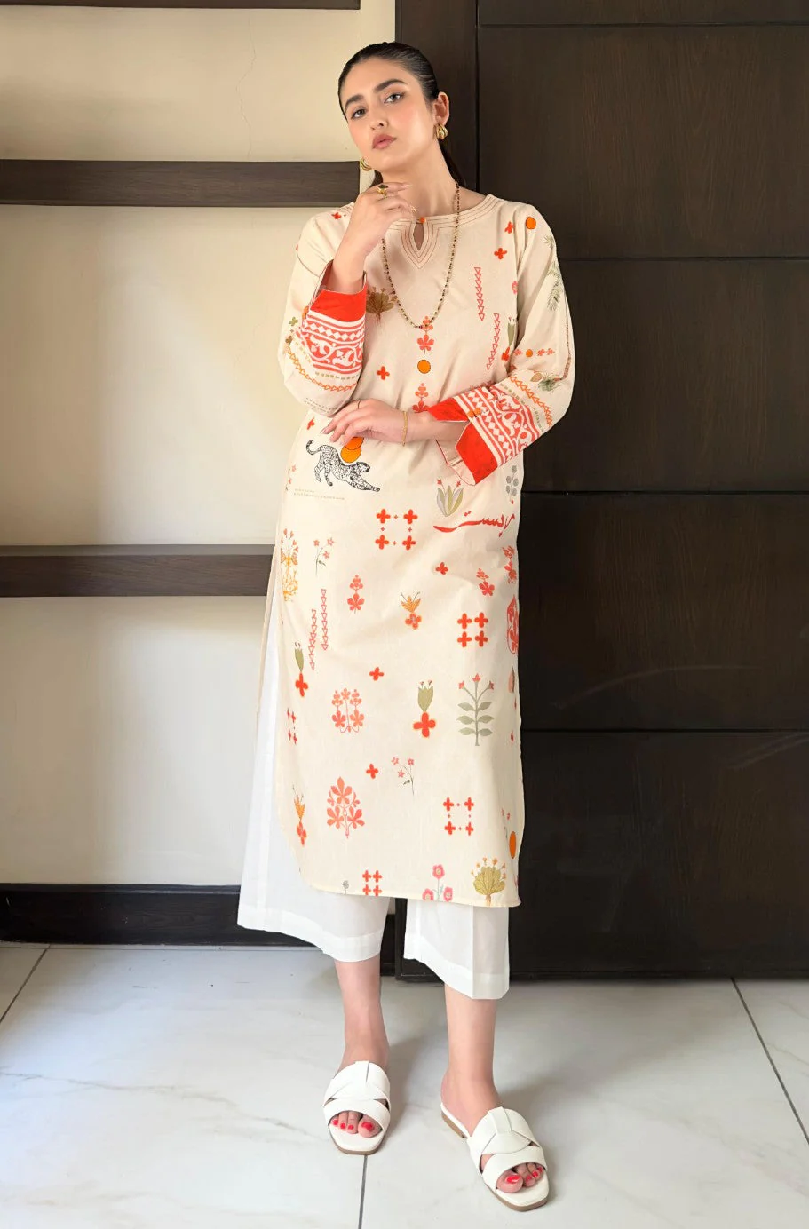 Zeest (Essence of Life) - Off White Kurta - Image 3