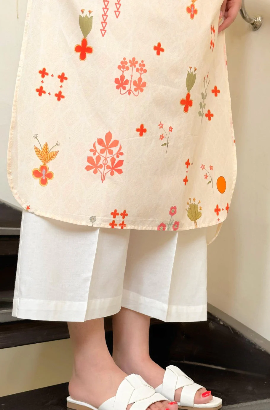 Zeest (Essence of Life) - Off White Kurta - Image 4